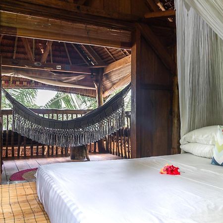 ホテル Mentawai Surf Camp Muarasiberut エクステリア 写真